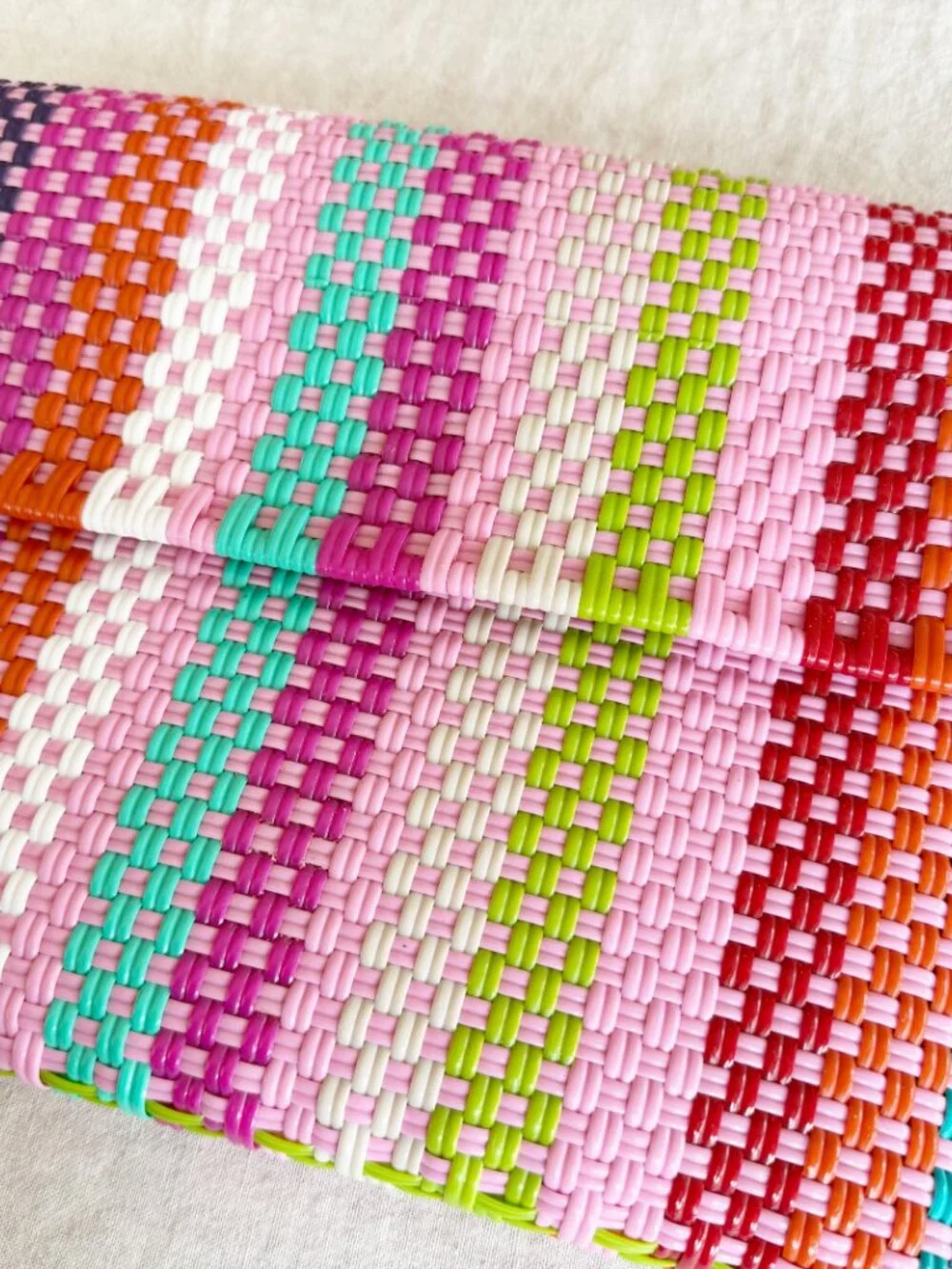 Squeeze de Citron Colorful Envelope-Style Clutch